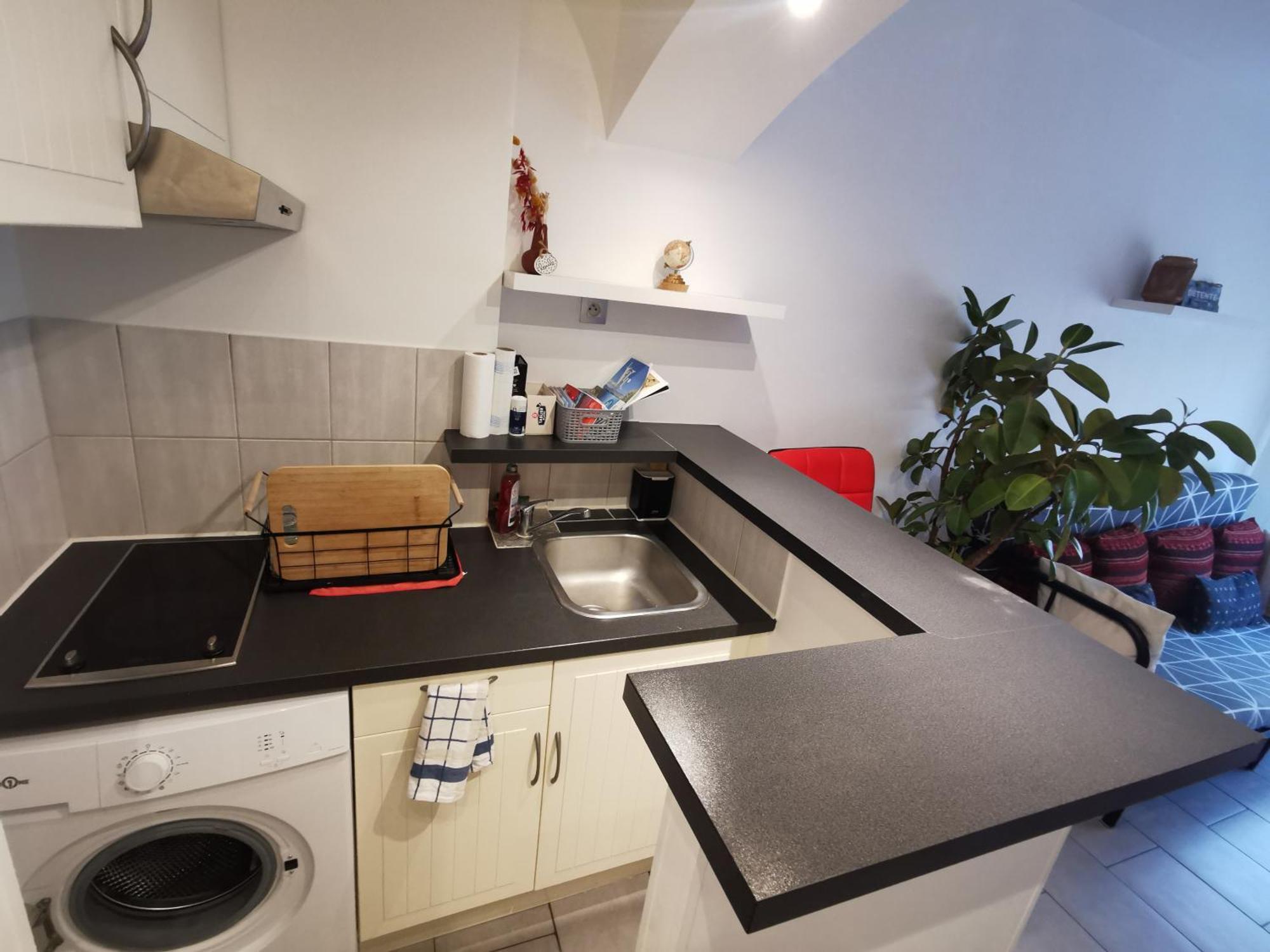Studio Et Stationnement Offert Centre Hyères Buitenkant foto